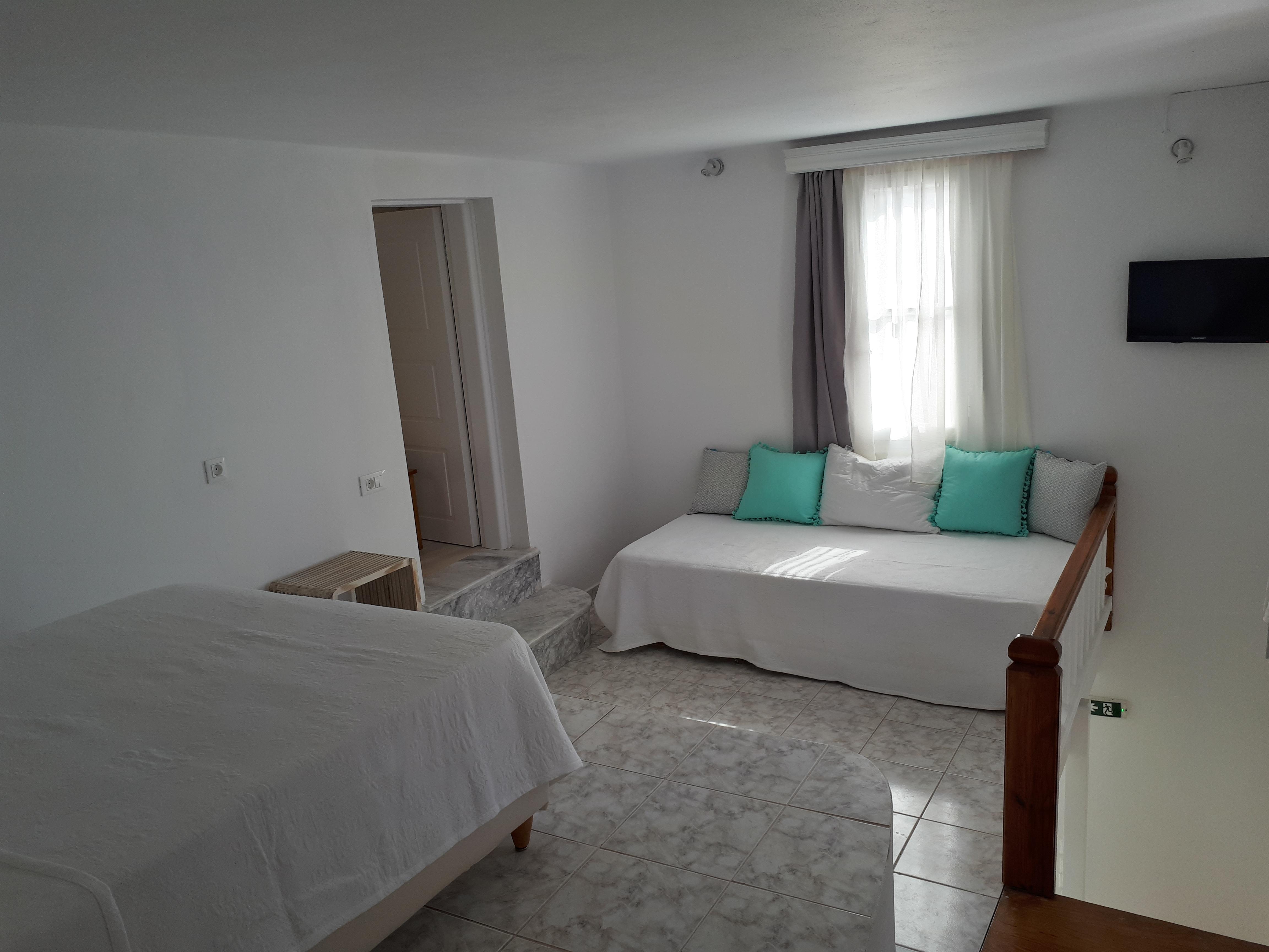 Charissi Hotel Mykonos Town