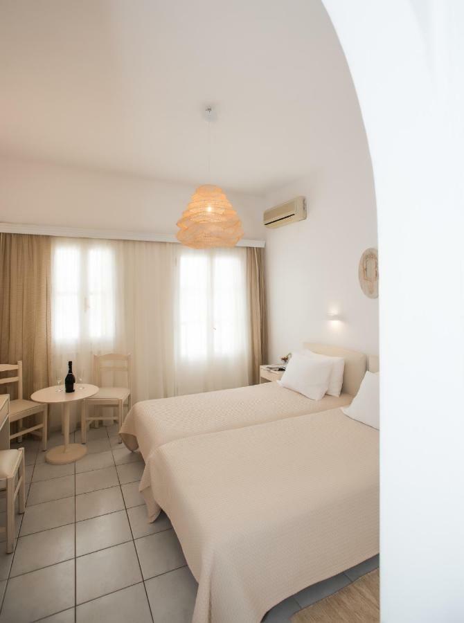 Hotel Charissi 3*